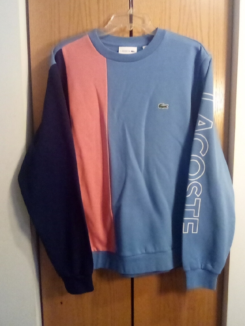 Lacoste Men’s Colorblock Crewneck Sweatshirt - Sky Blue/Pink/Navy